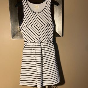 Maeve Black and White Sleeveless Dress